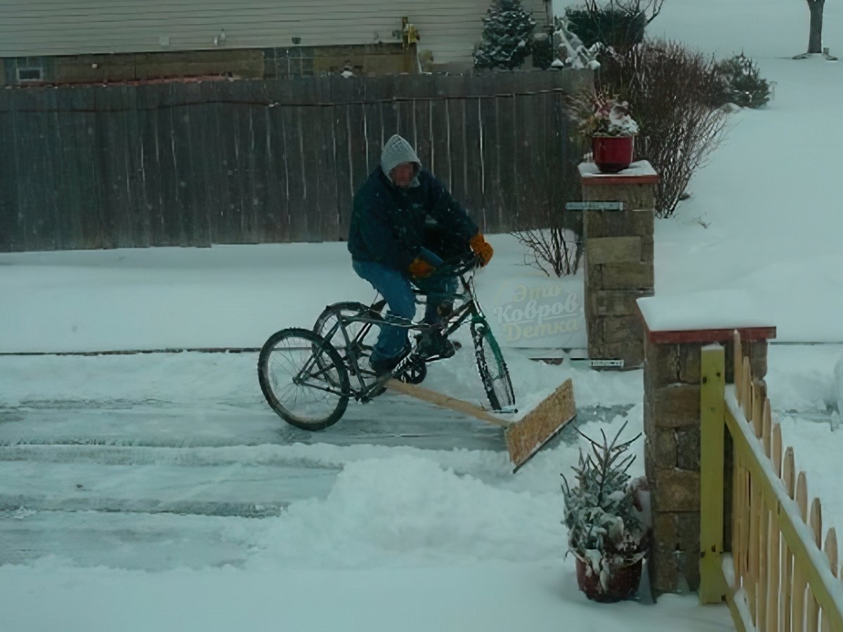 Снегоуборочный велосипед