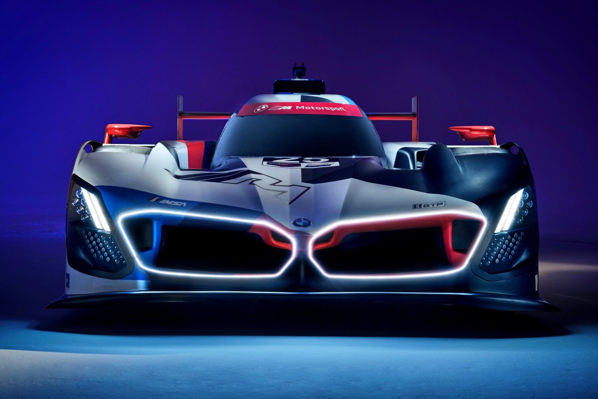 BMW Hybrid v8