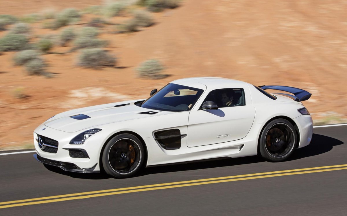 Mercedes Benz SLS AMG 2014