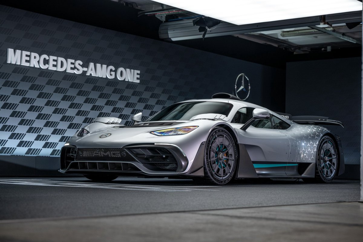 Mercedes Benz AMG 2023