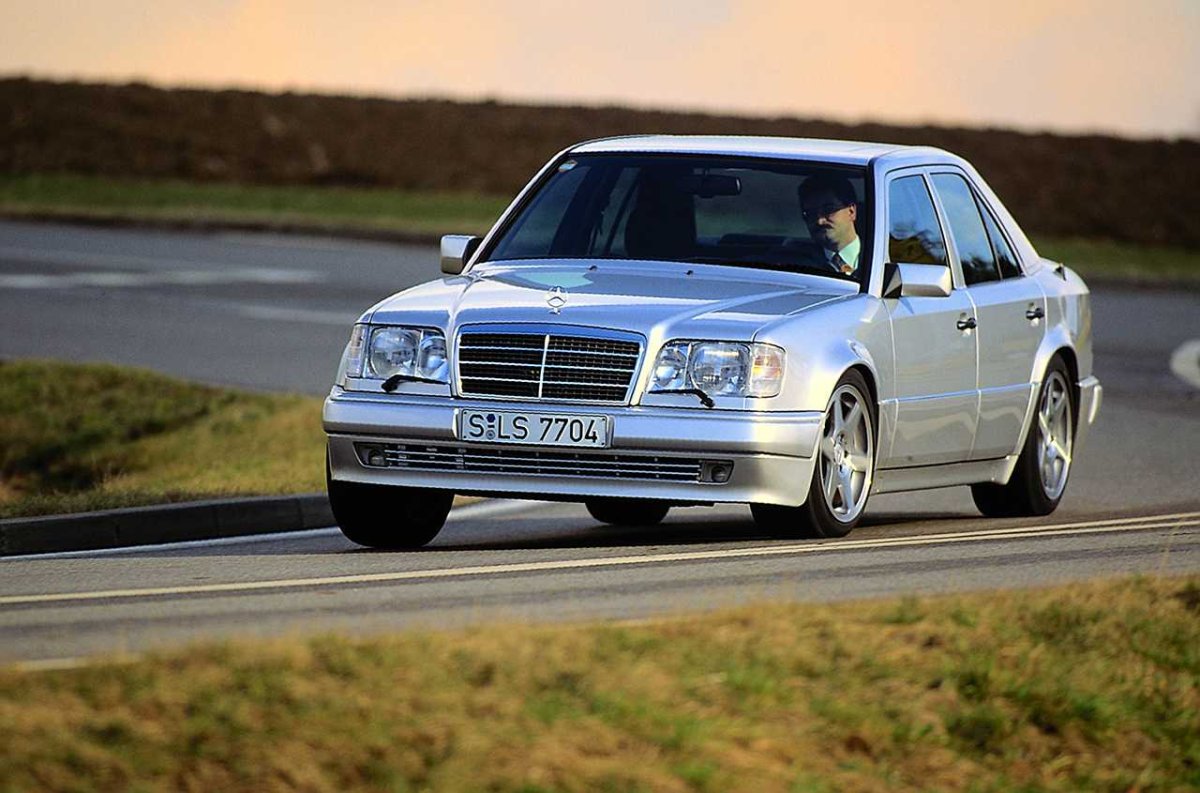 Mercedes Benz w124 e500