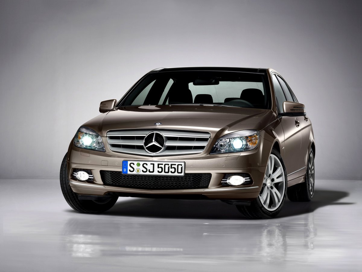 Mercedes-Benz c-class w204 машинка
