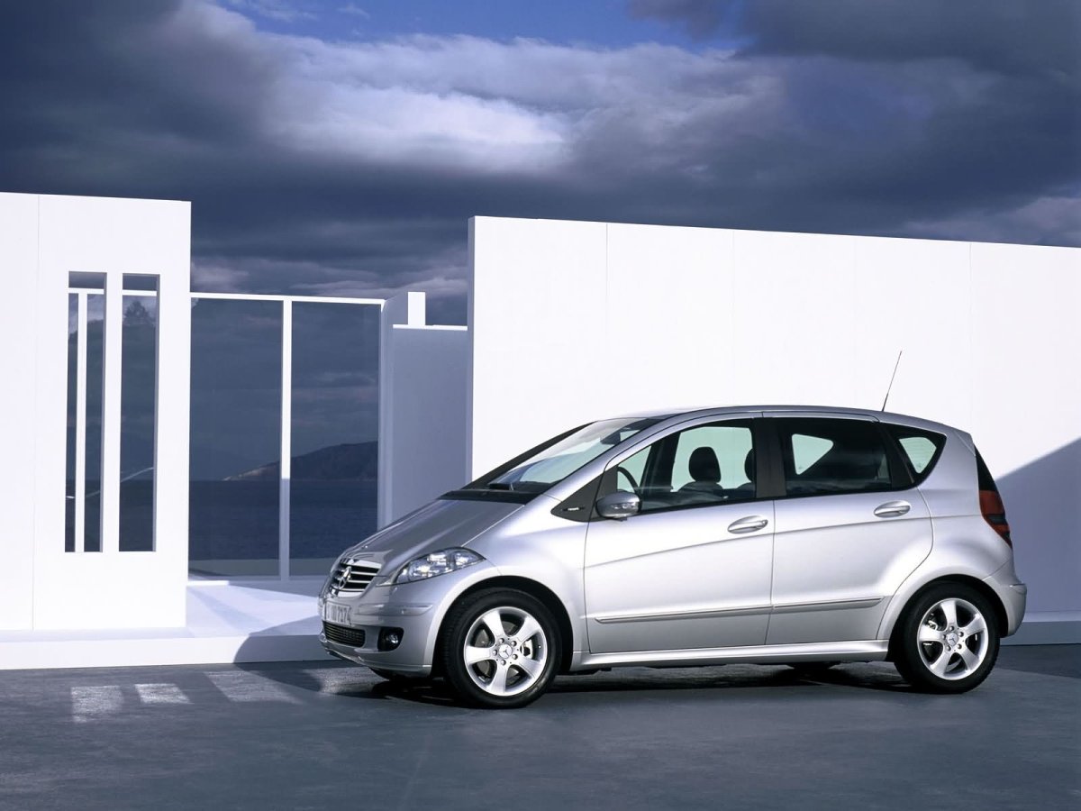Mercedes a200