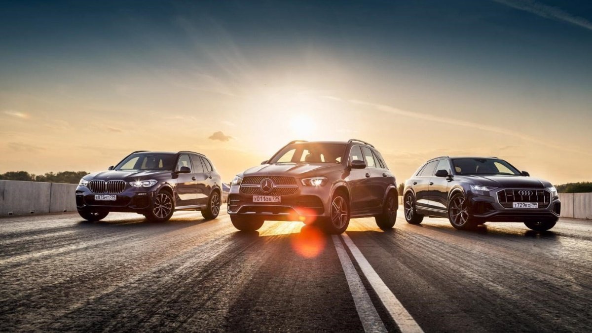 Mercedes Benz BMW Audi