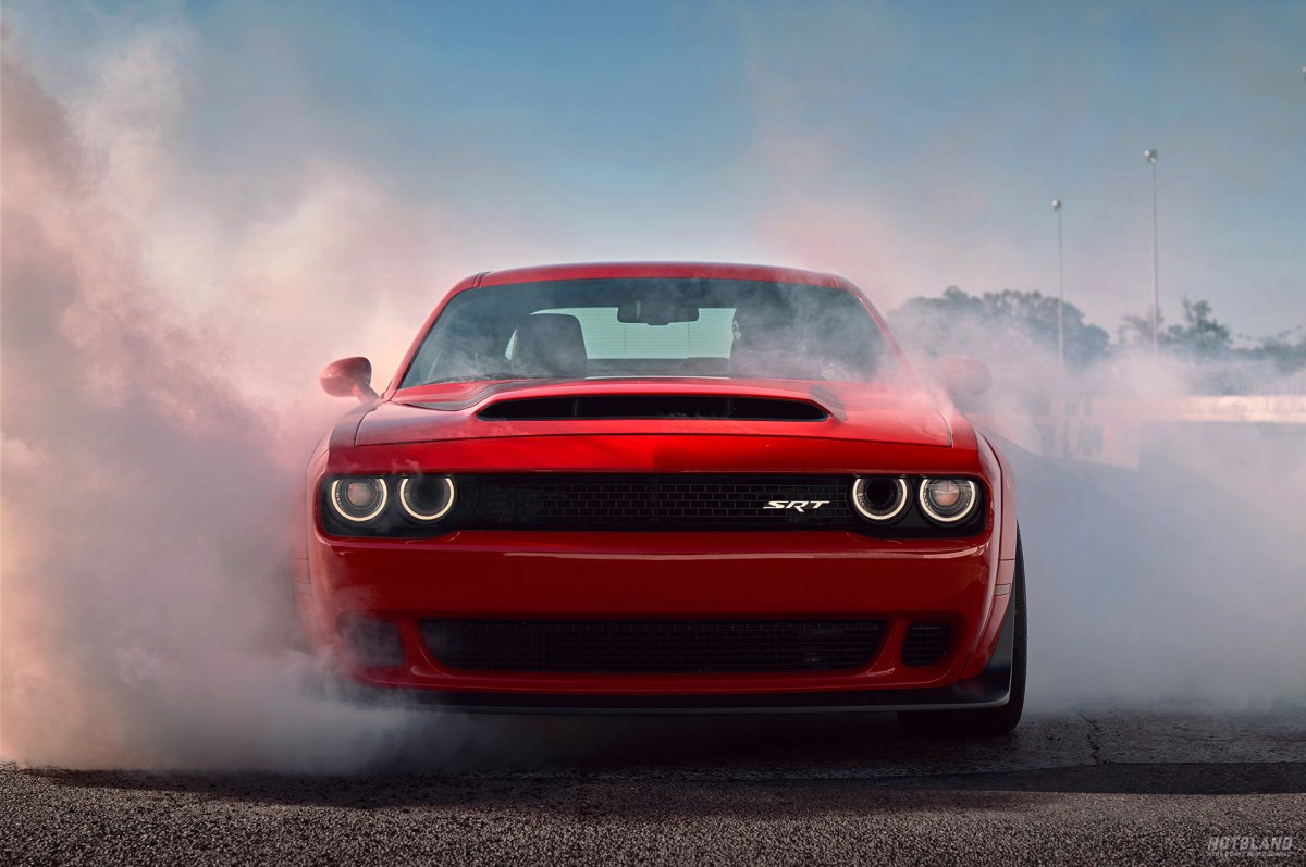 Dodge Challenger srt super stock