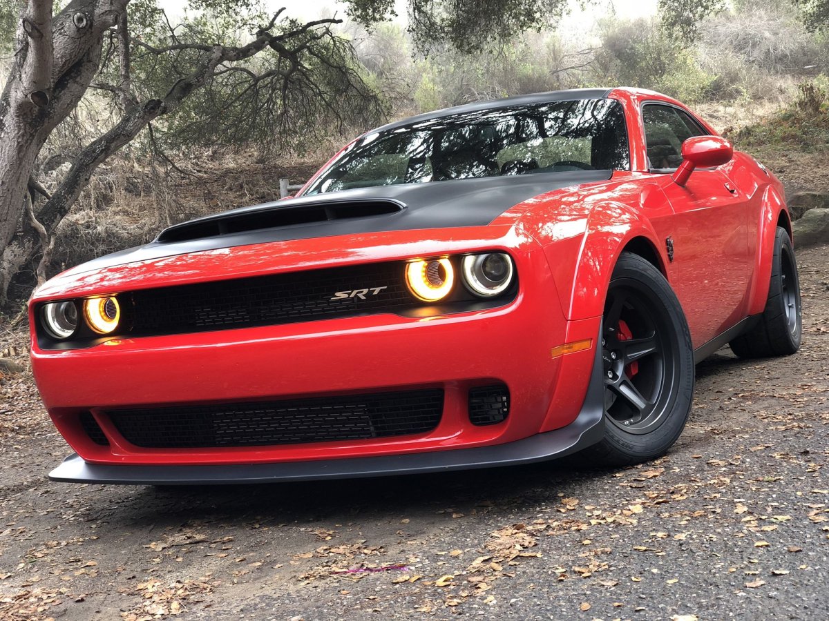 Dodge Challenger srt8 Demon
