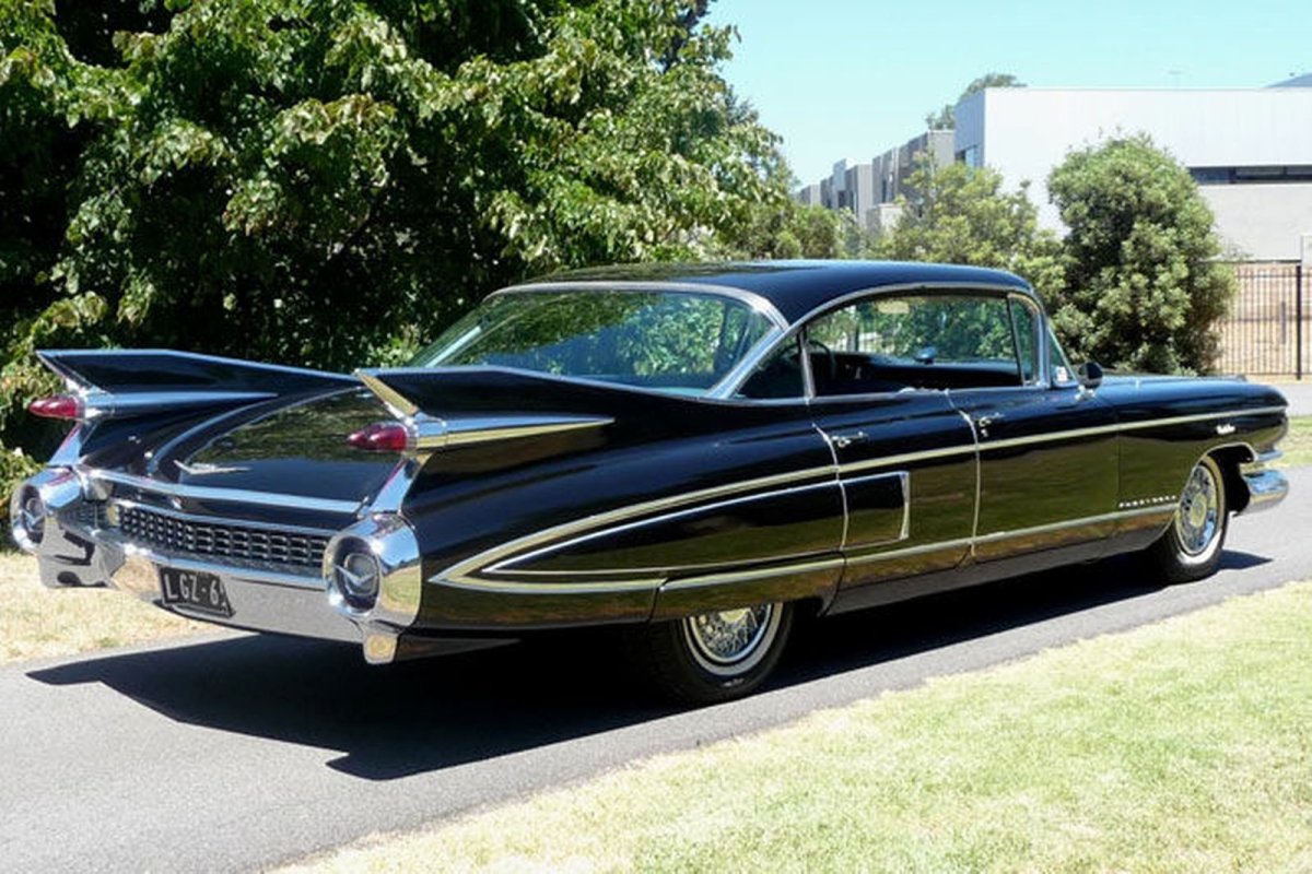 Автомобили Cadillac Fleetwood 1959