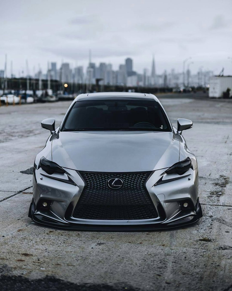 Lexus SF 250