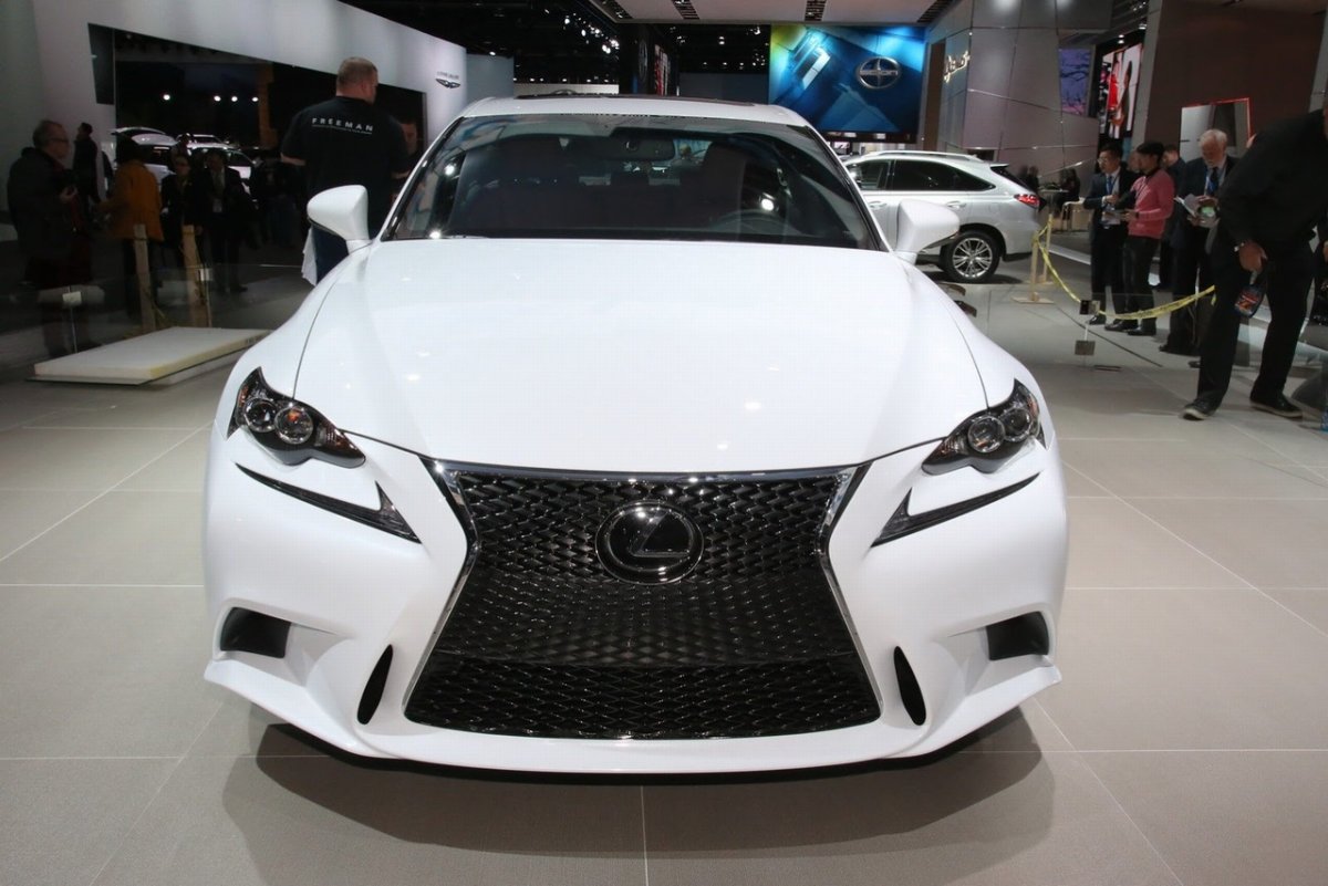 Is f Sport 2013