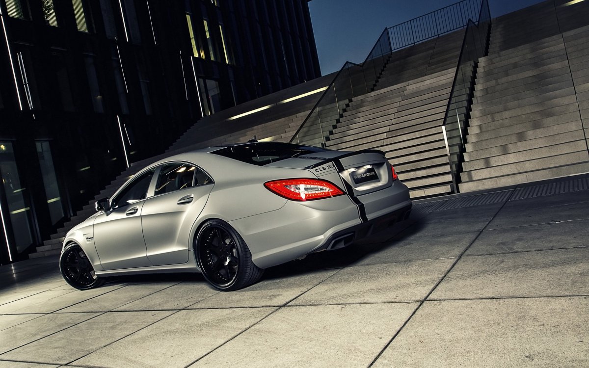 Mercedes Benz CLS 63 AMG