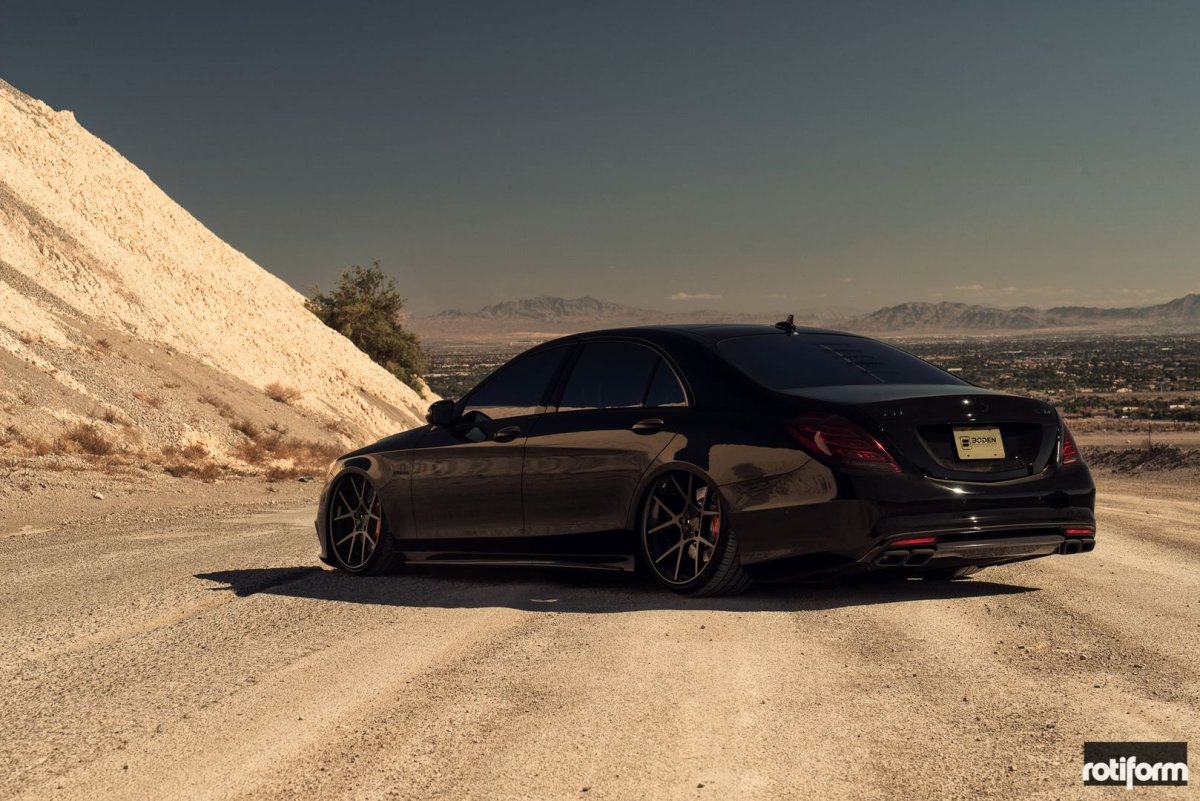 Mercedes Benz s63 AMG Black Devil - Rotiform Wheels KPS