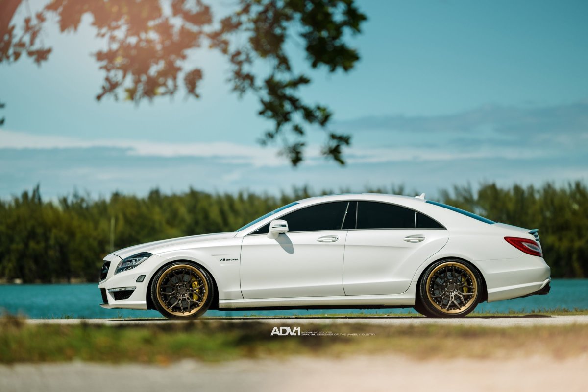 Mercedes Benz CLS 63 AMG Tuning