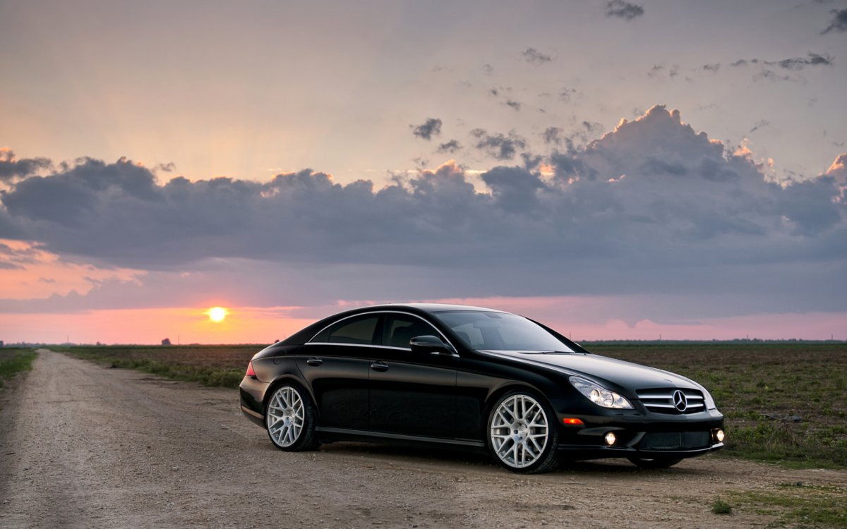 Mercedes Benz CLS 550 черный