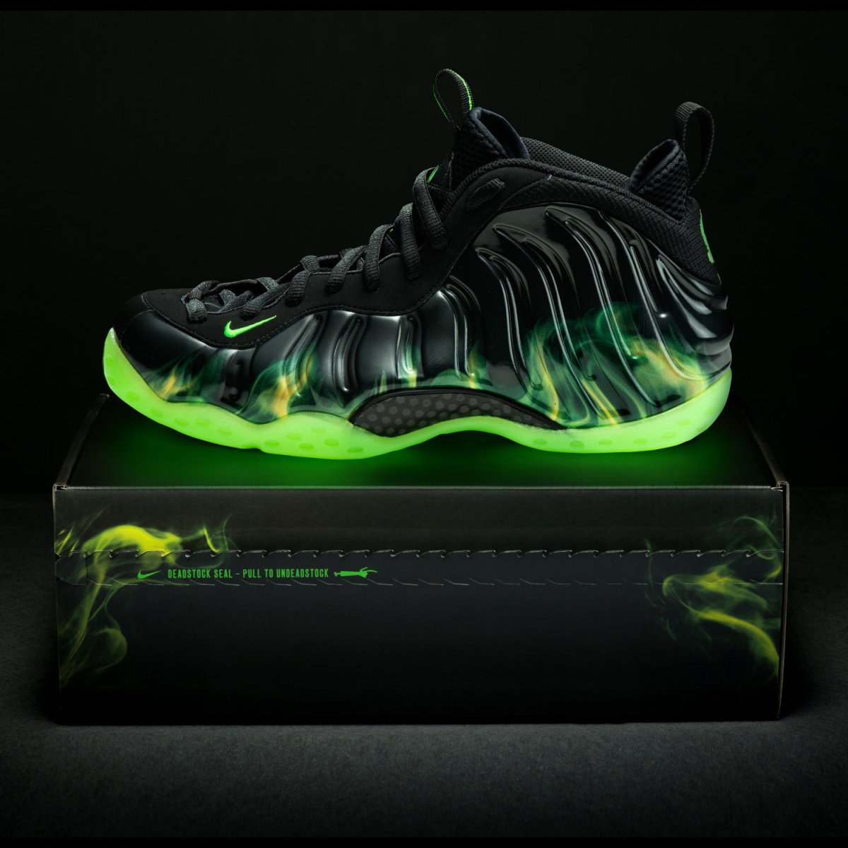 Nike Air Foamposite one PARANORMAN
