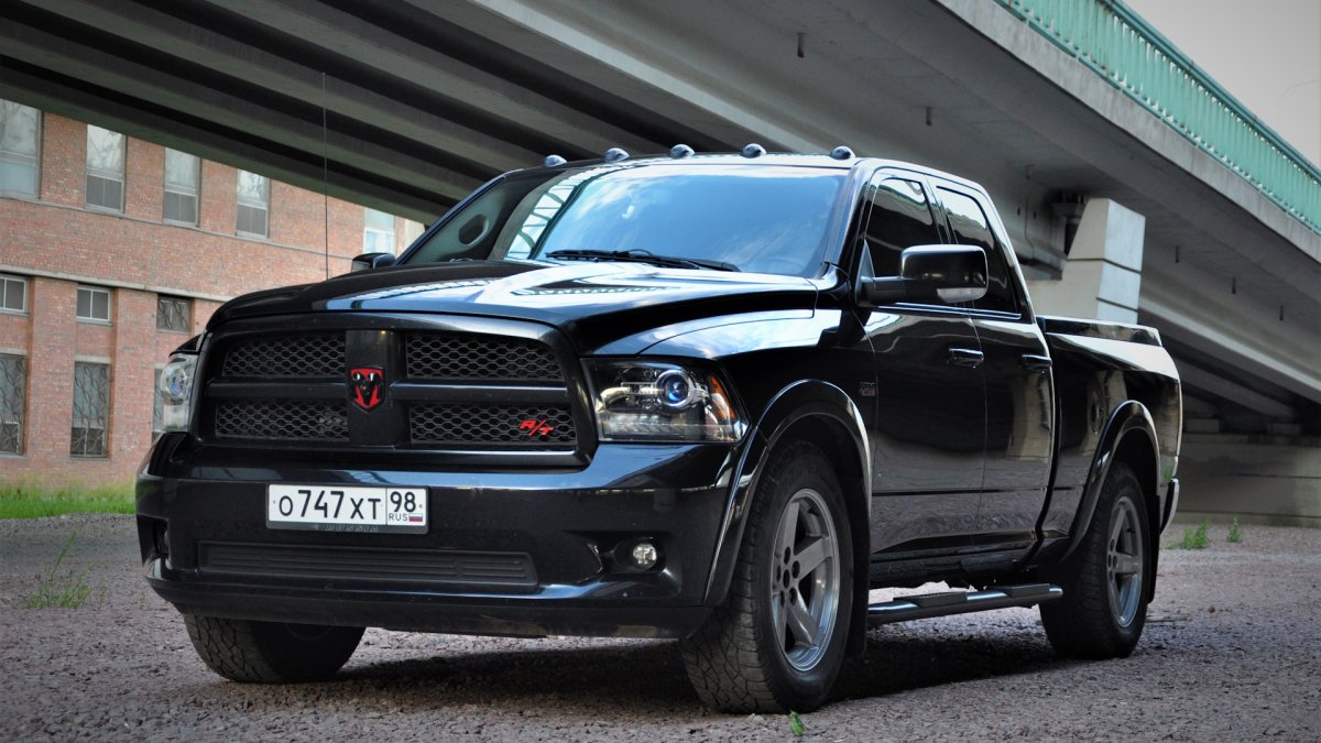 Dodge Ram 2011