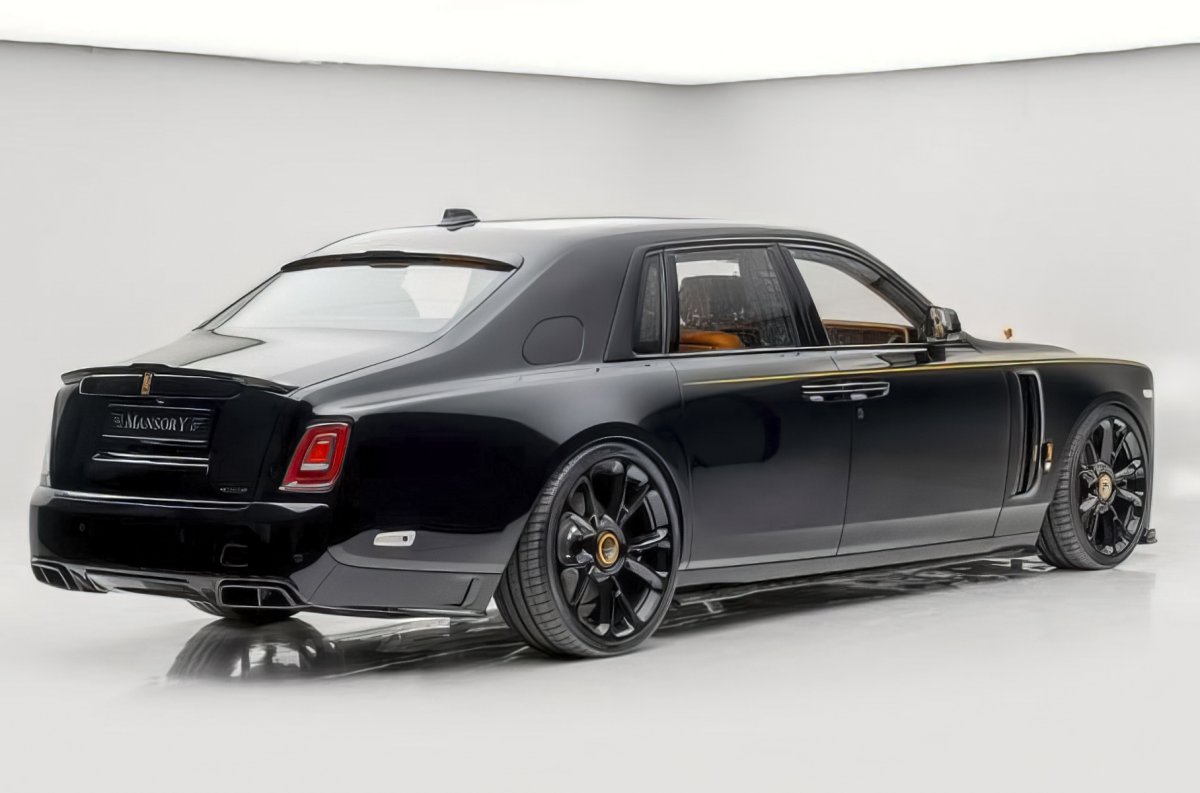 Rolls Royce Phantom 8 Mansory