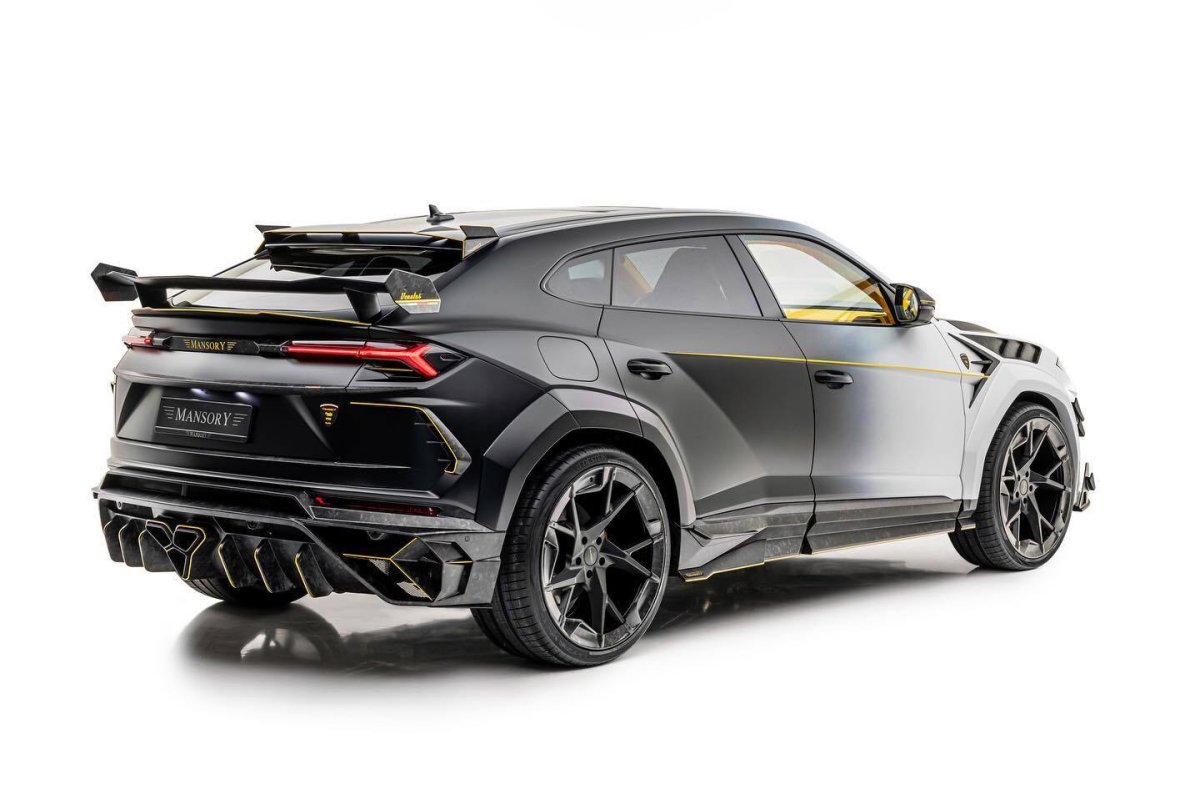 Lamborghini Urus Mansory venatus 2022