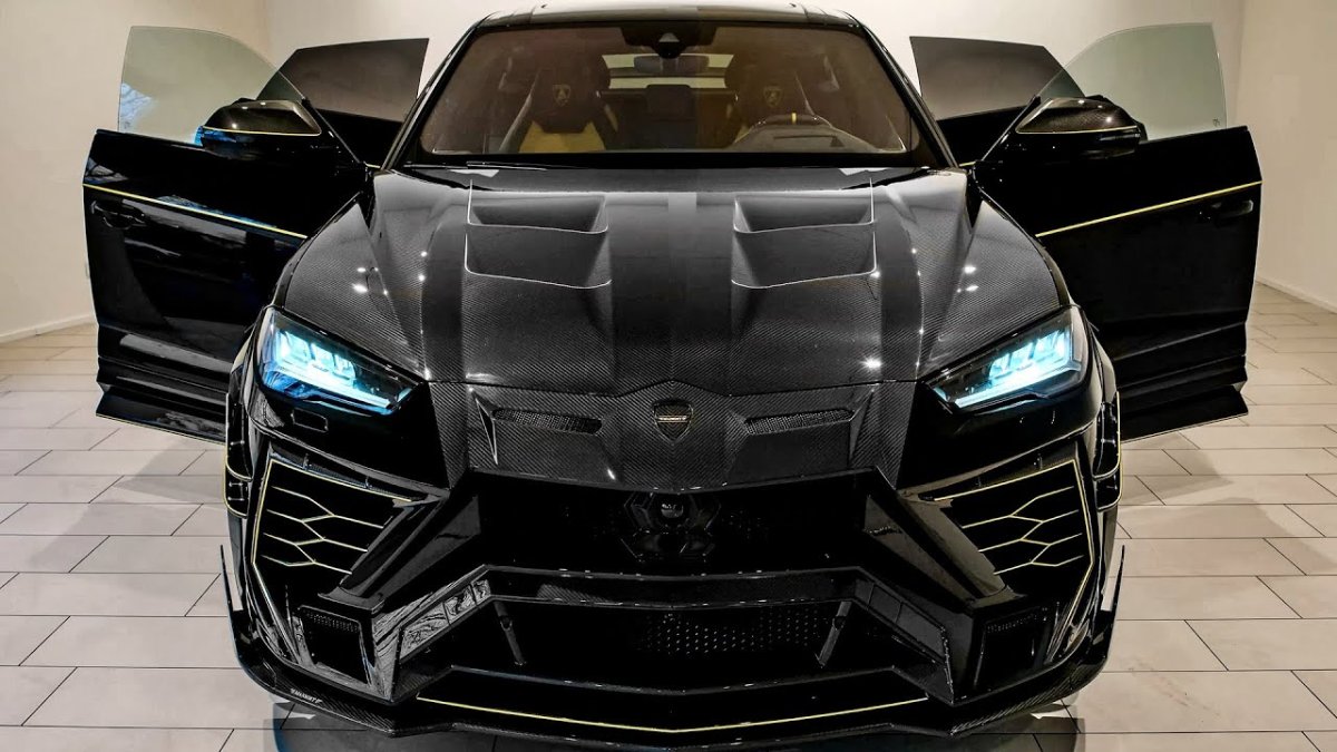 Lamborghini Urus Mansory venatus 2022