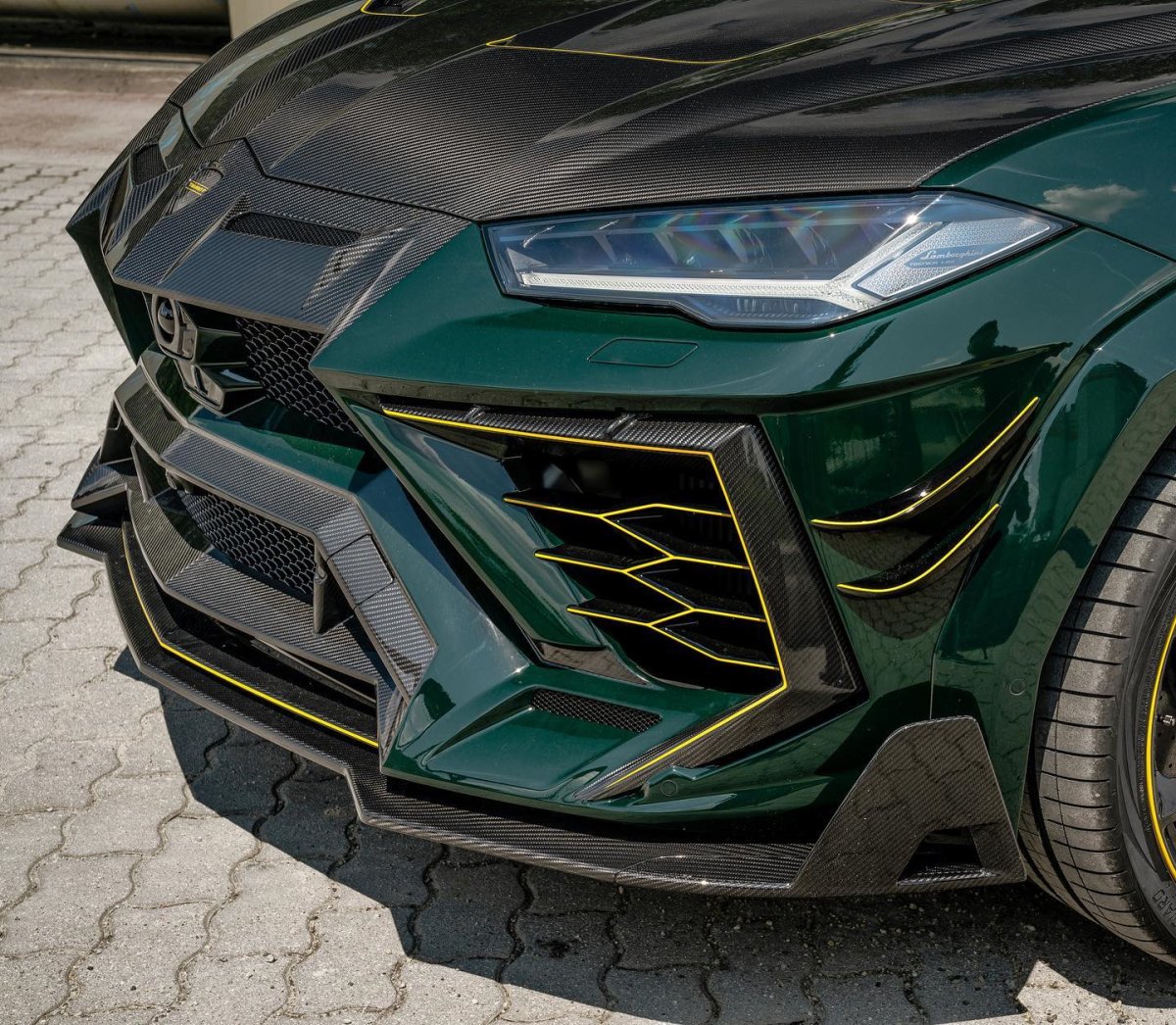 Lamborghini Urus мансори