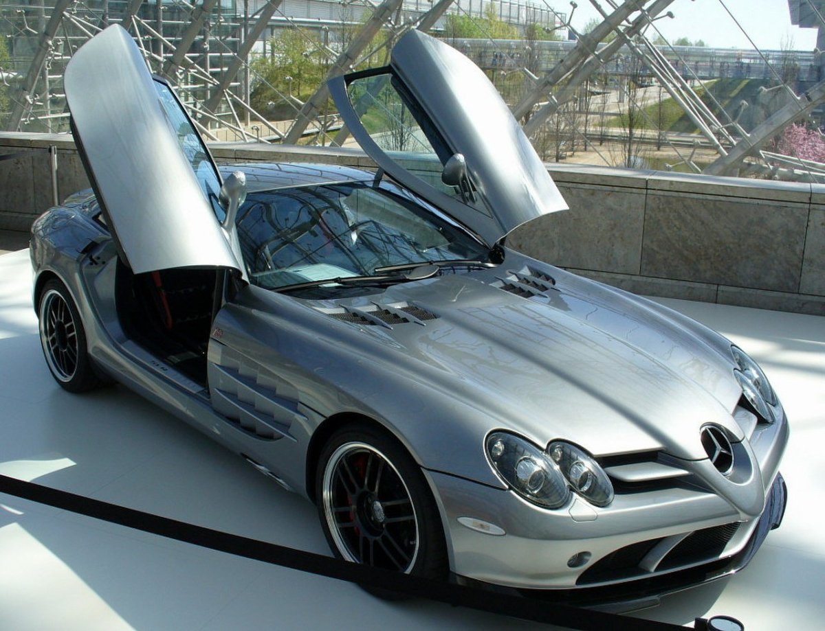 Mercedes-Benz SLR 722