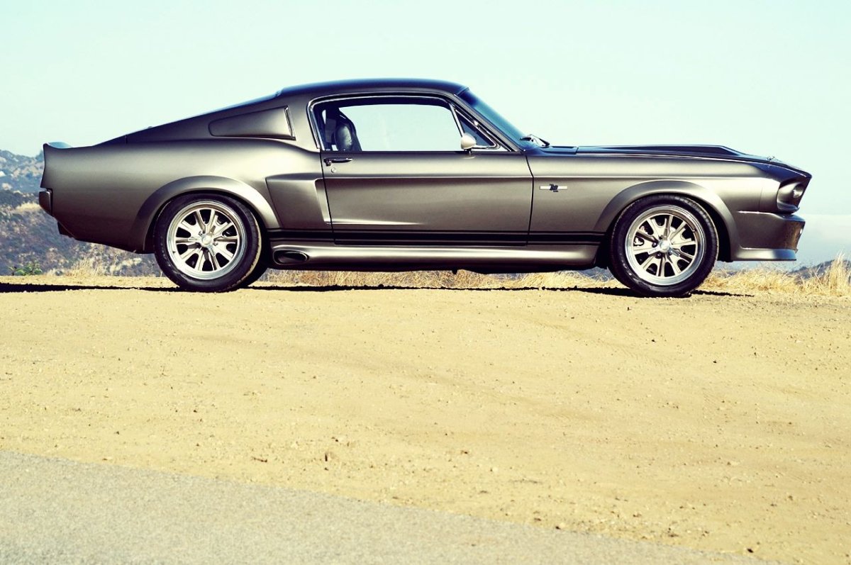 Ford Mustang Shelby gt500 1967 сбоку