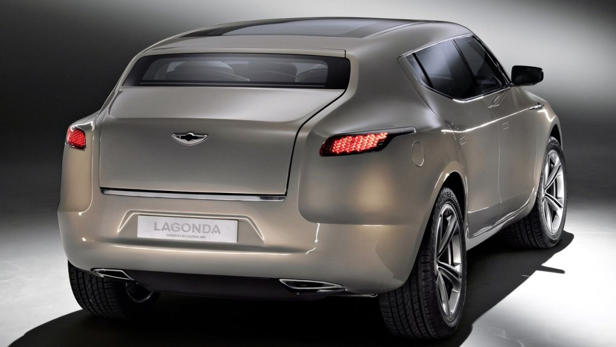 Кроссовер Aston Martin Lagonda