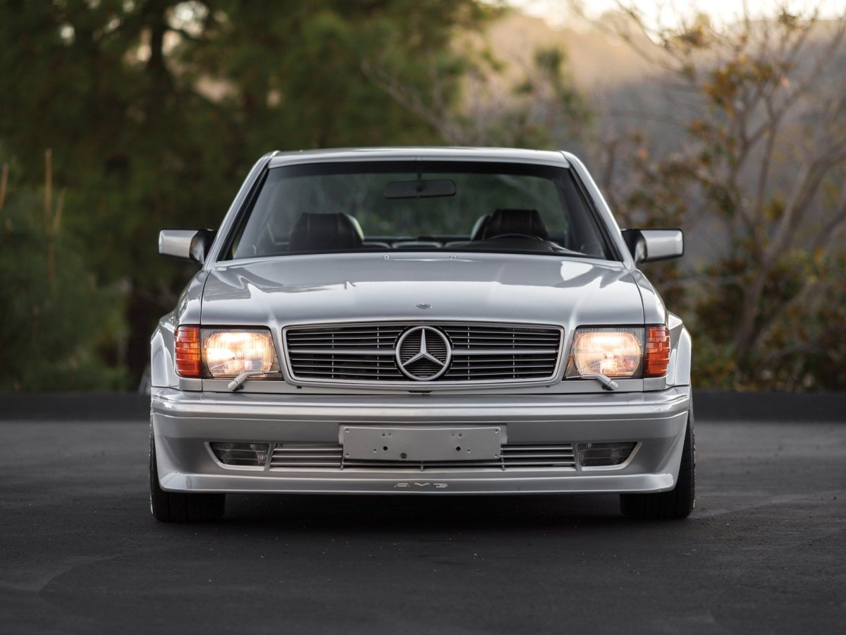 Mercedes-Benz 560 sec 6.0 AMG