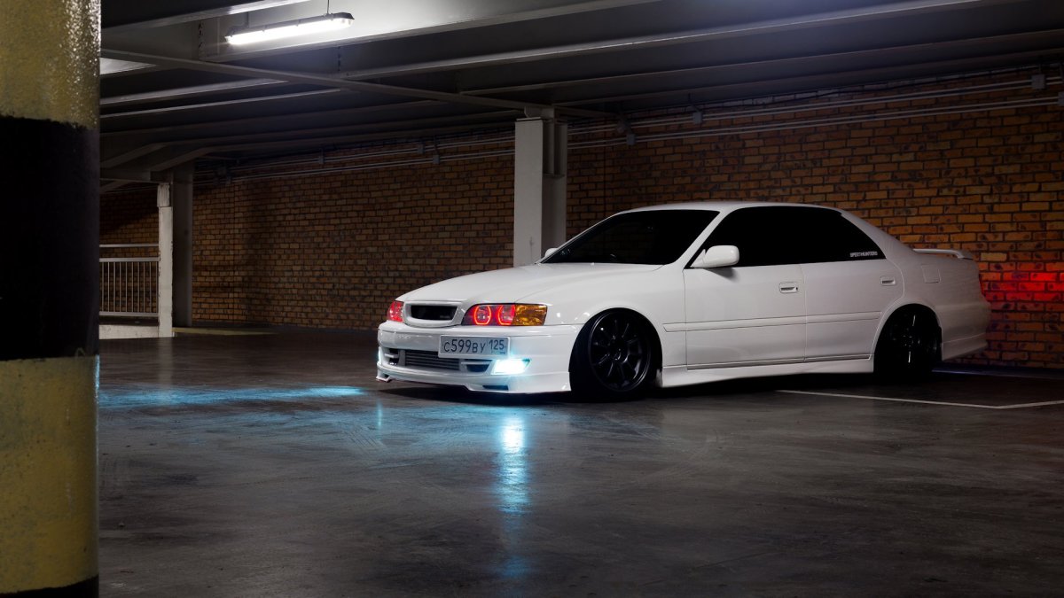 Toyota Chaser JDM