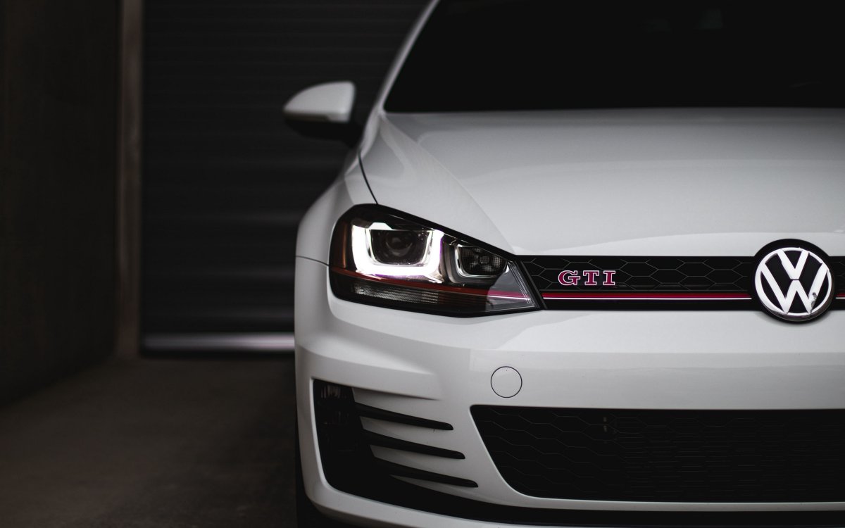 Volkswagen Golf 7 GTI Wallpaper iphone