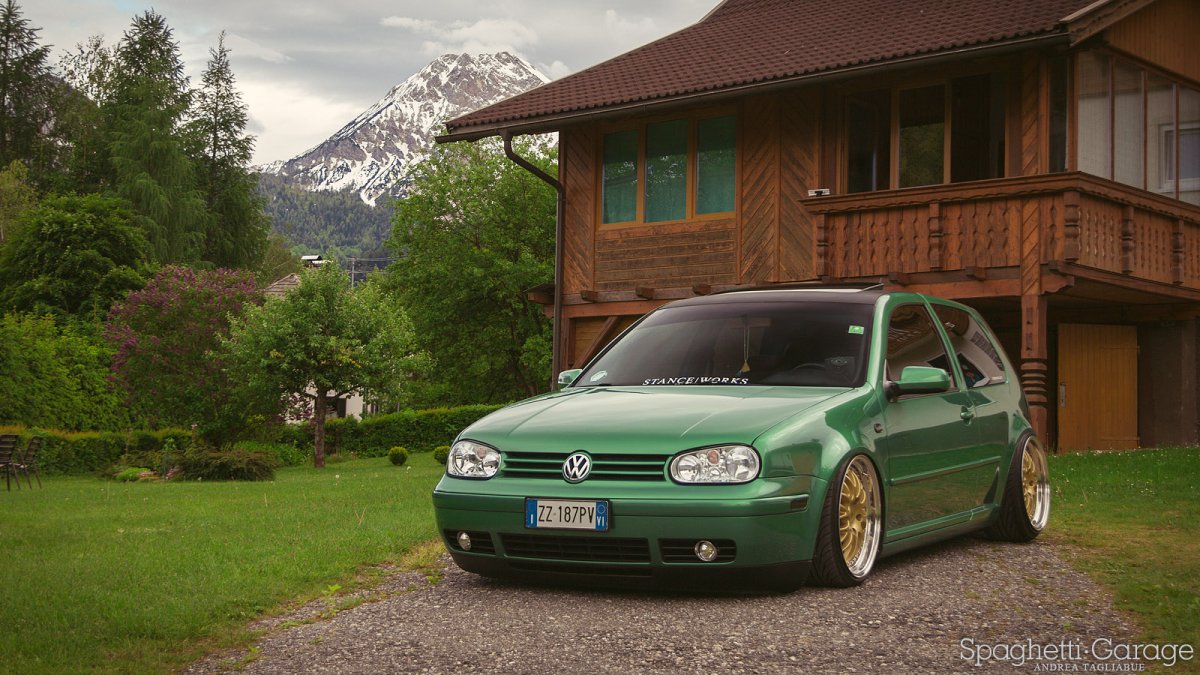 Golf 4 GTI зеленый