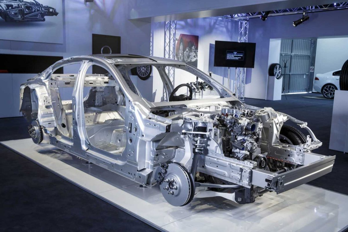 Алюминиевый кузов автомобиля
