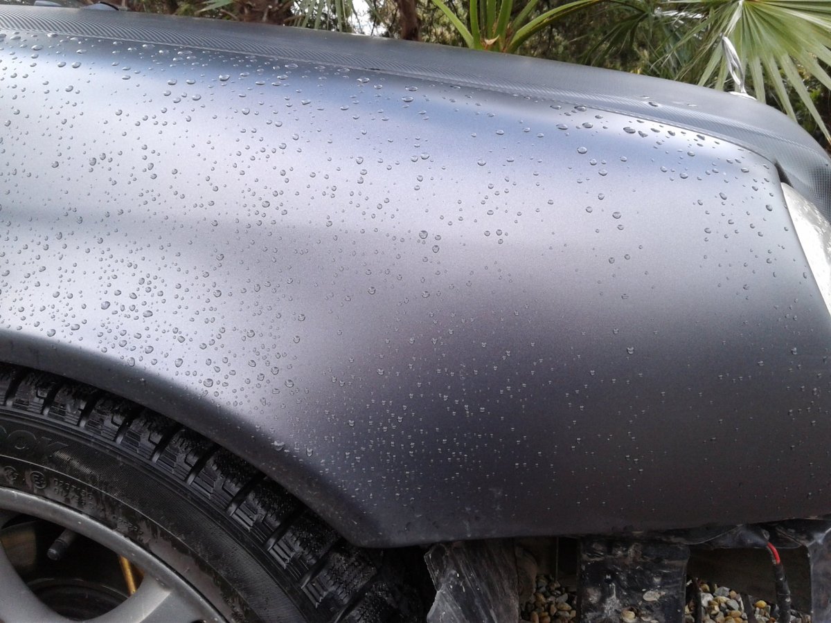 Серебристая краска для авто