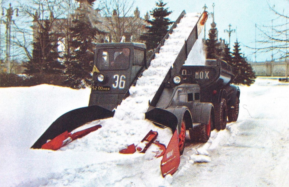Лаповый снегопогрузчик СССР