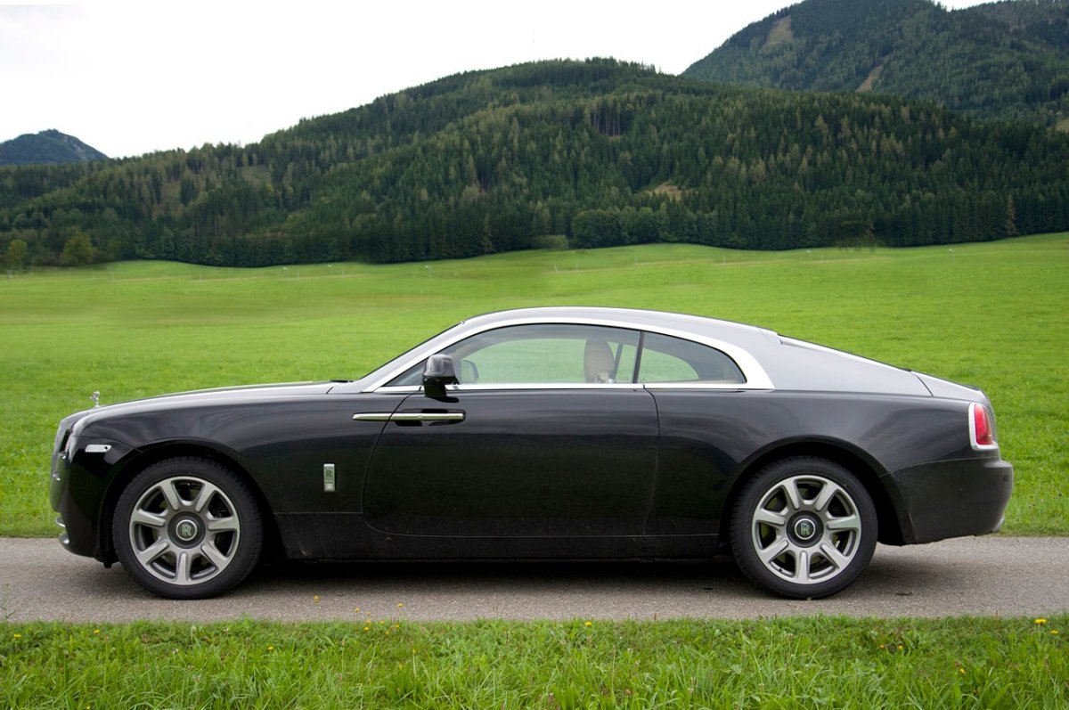 Rolls Royce Ghost купе