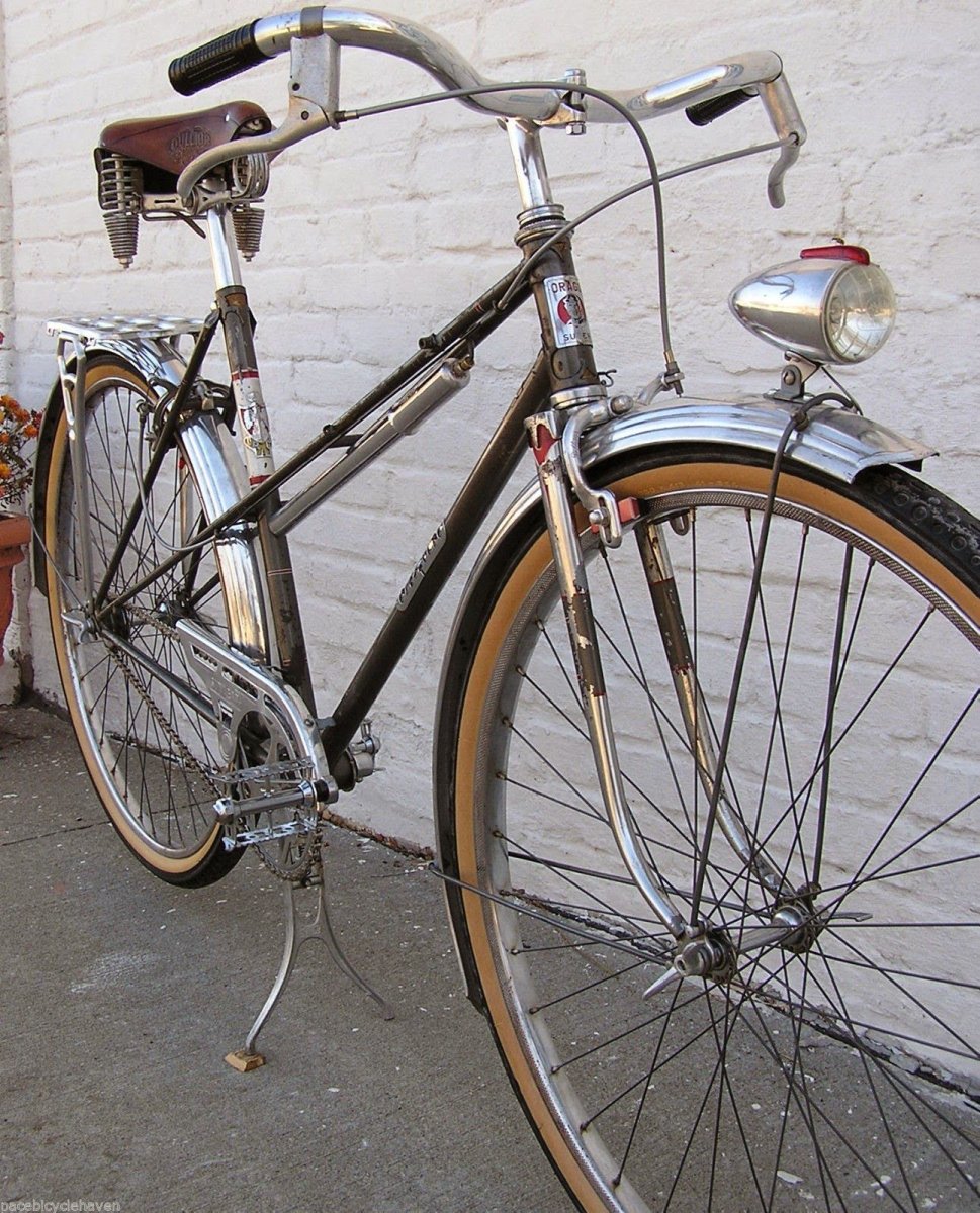 Отреставрированный велосипед