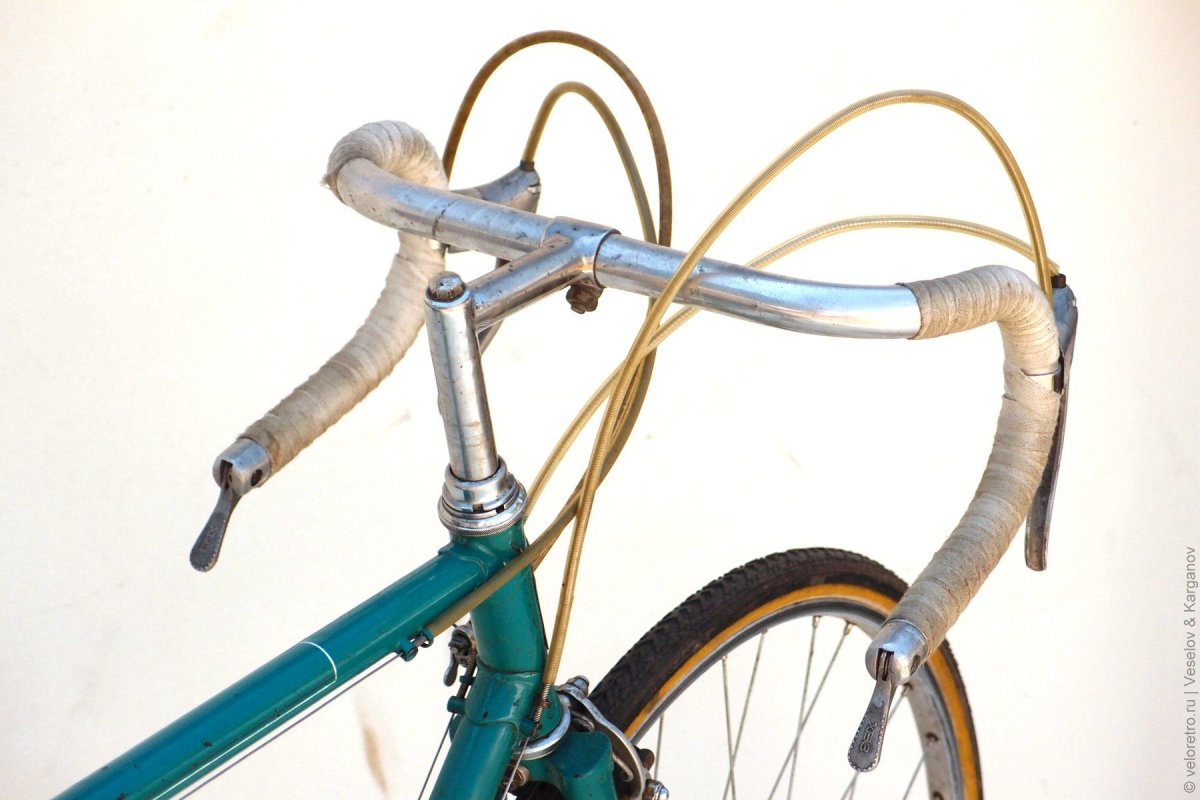 Чемпион шоссе в-551 ХВЗ