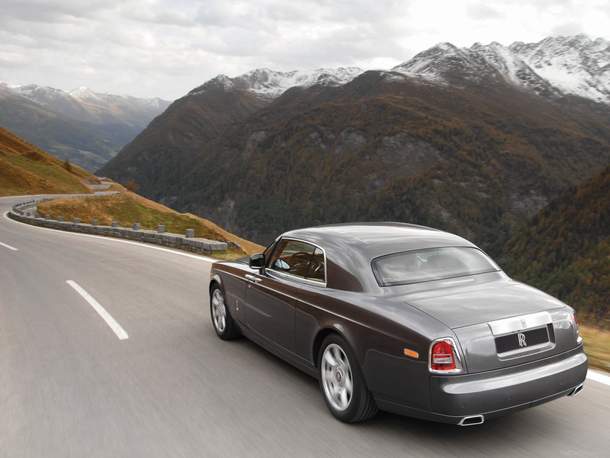 Rolls Royce Phantom Coupe