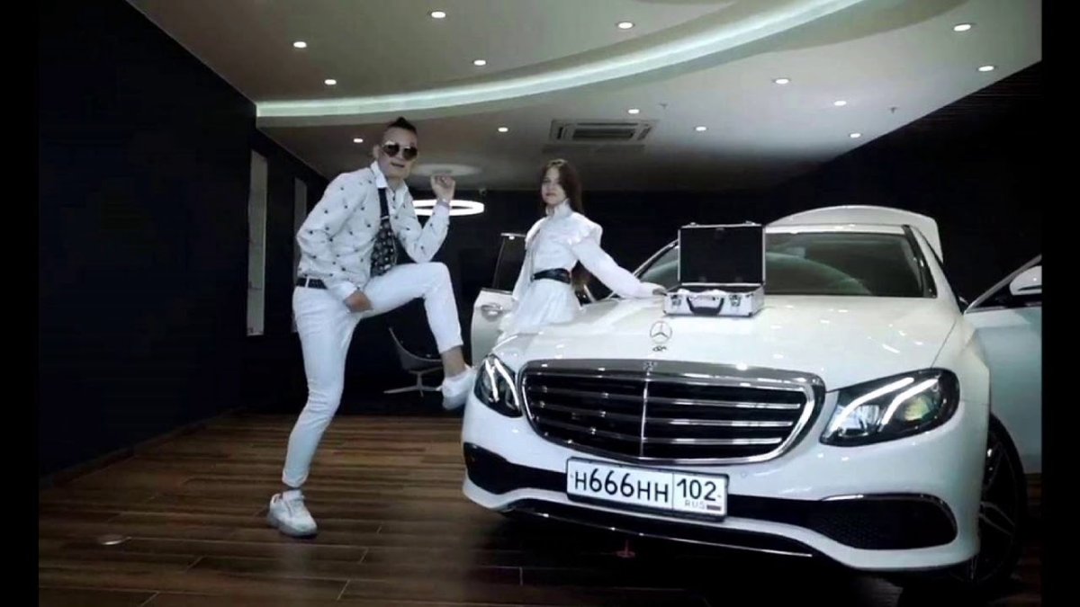 Mercedes-Benz е200 Моргенштерн