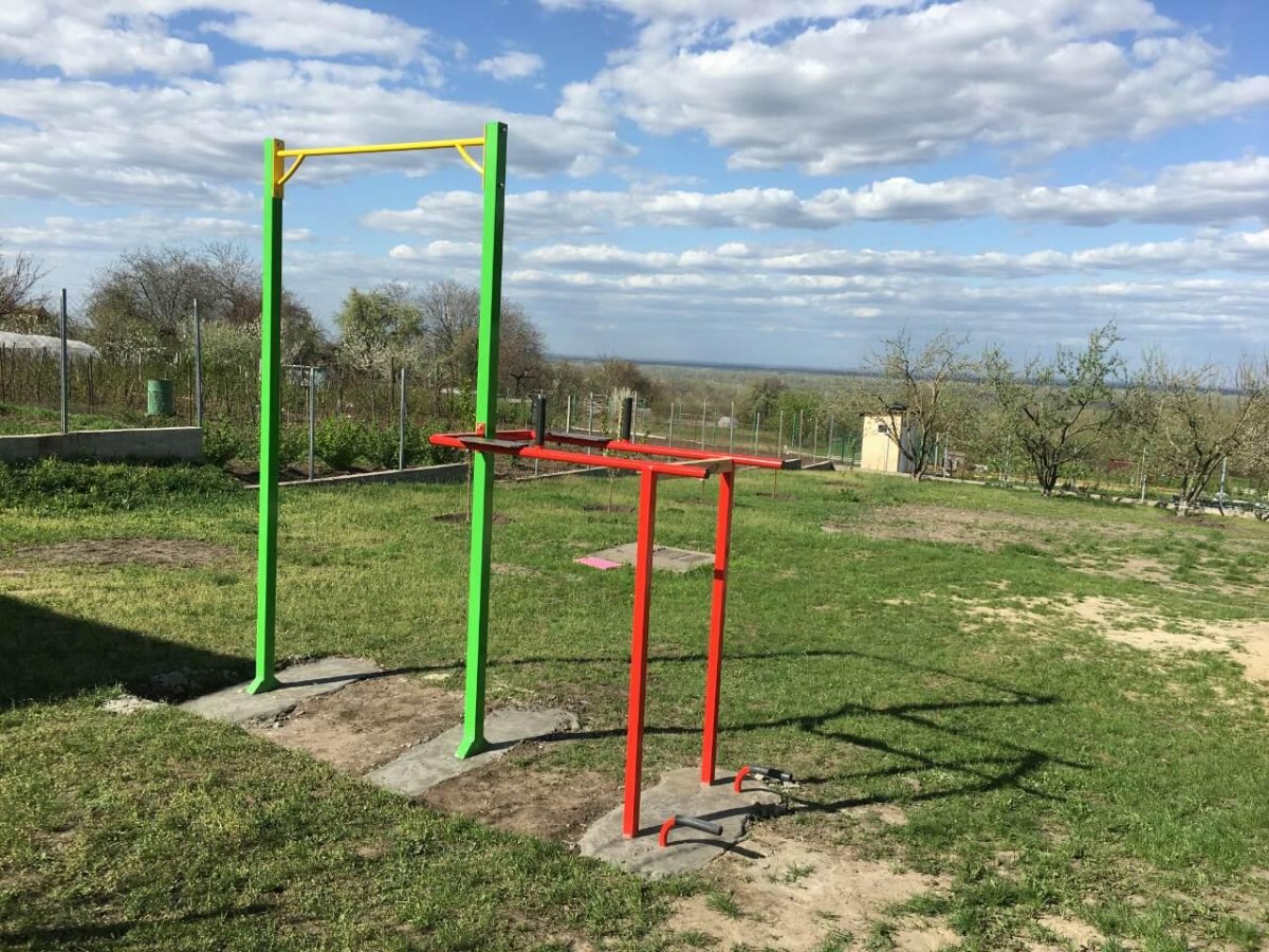 Турник и брусья для улицы