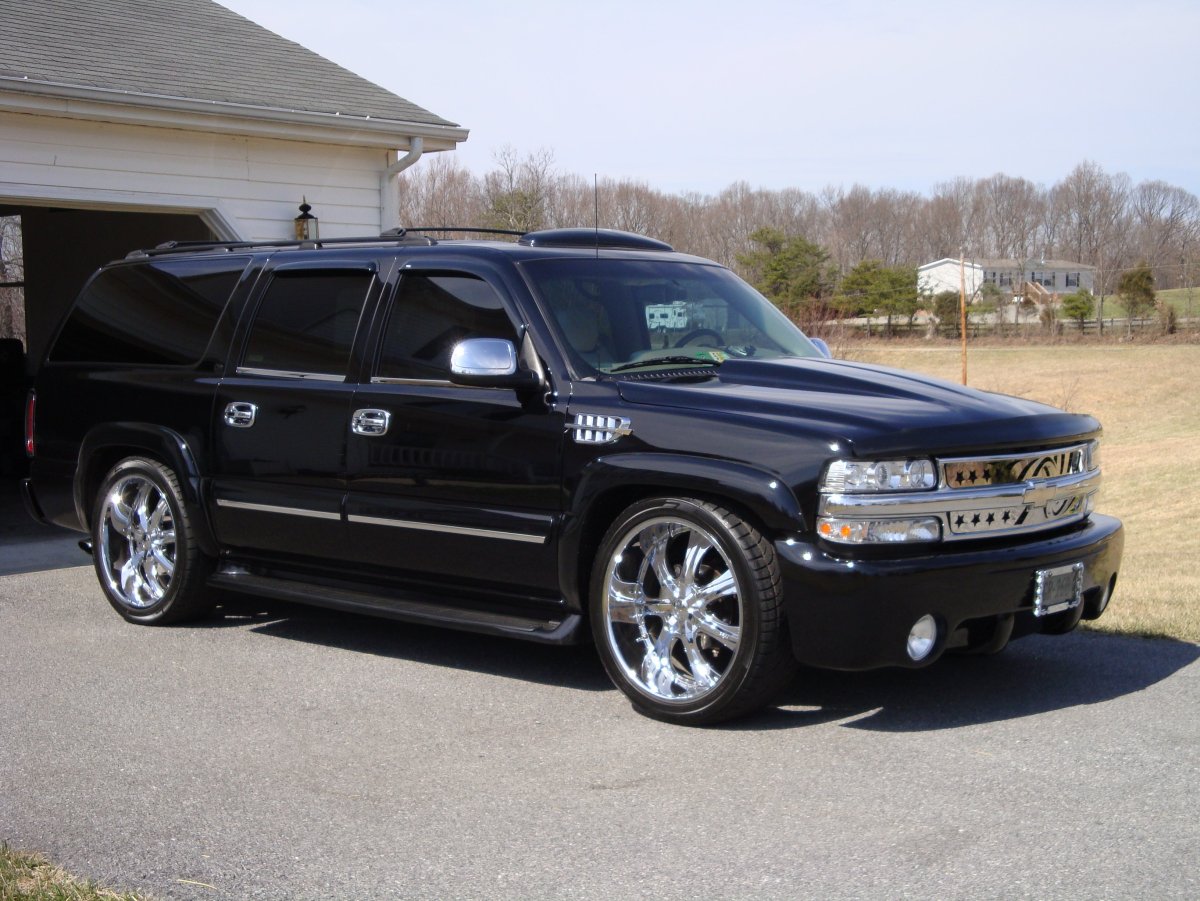 Chevrolet Tahoe / Suburban 2002