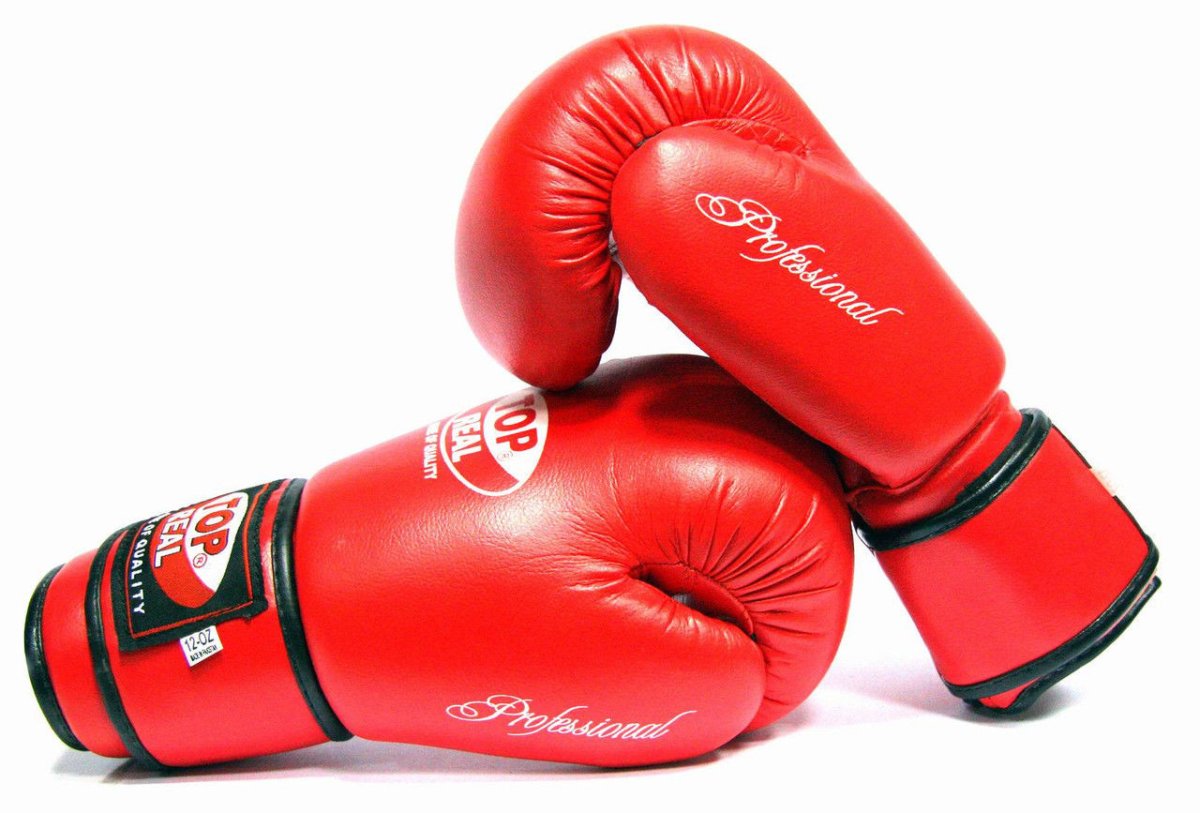 Перчатки боксерские мега Knockout