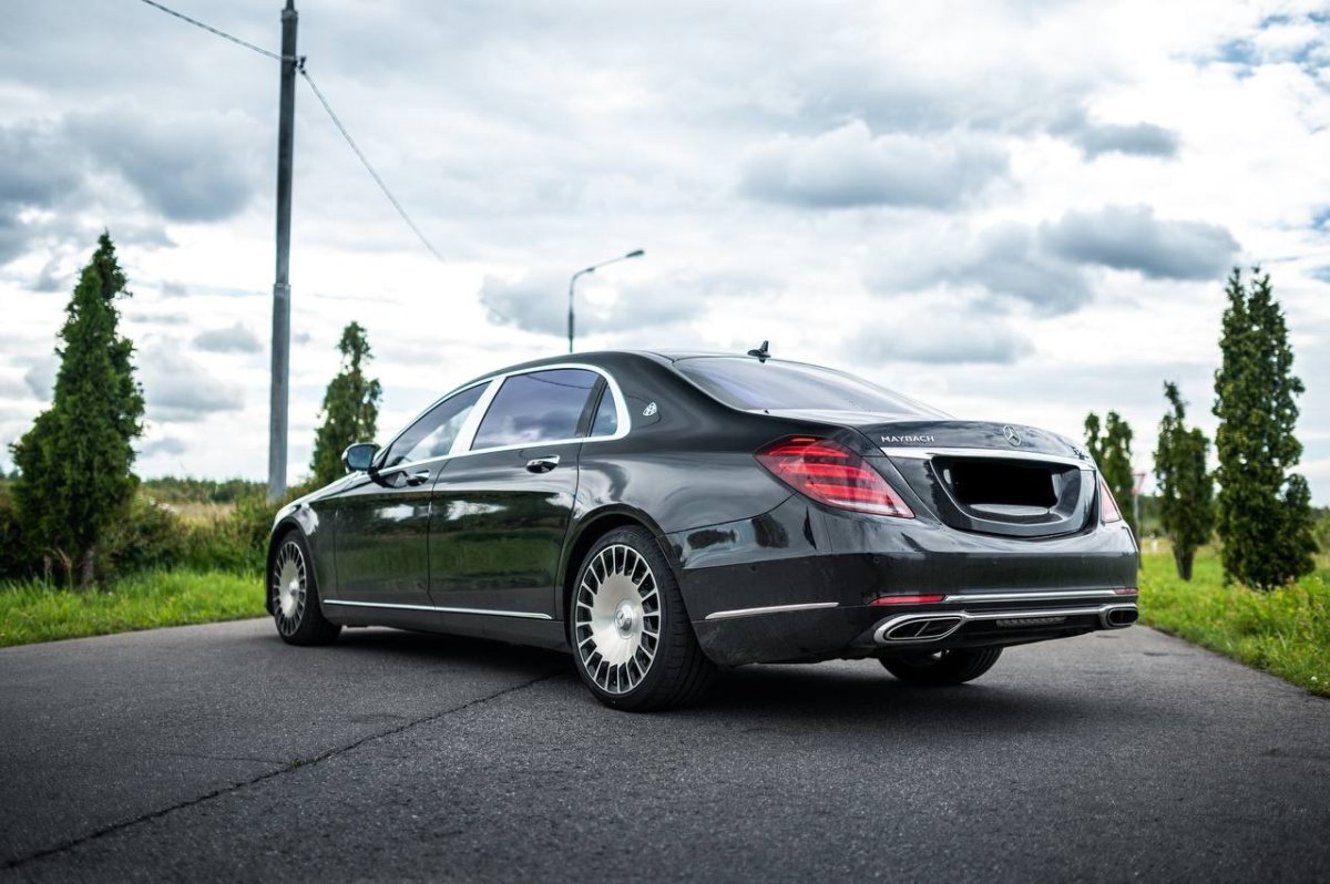 Мерседес s560