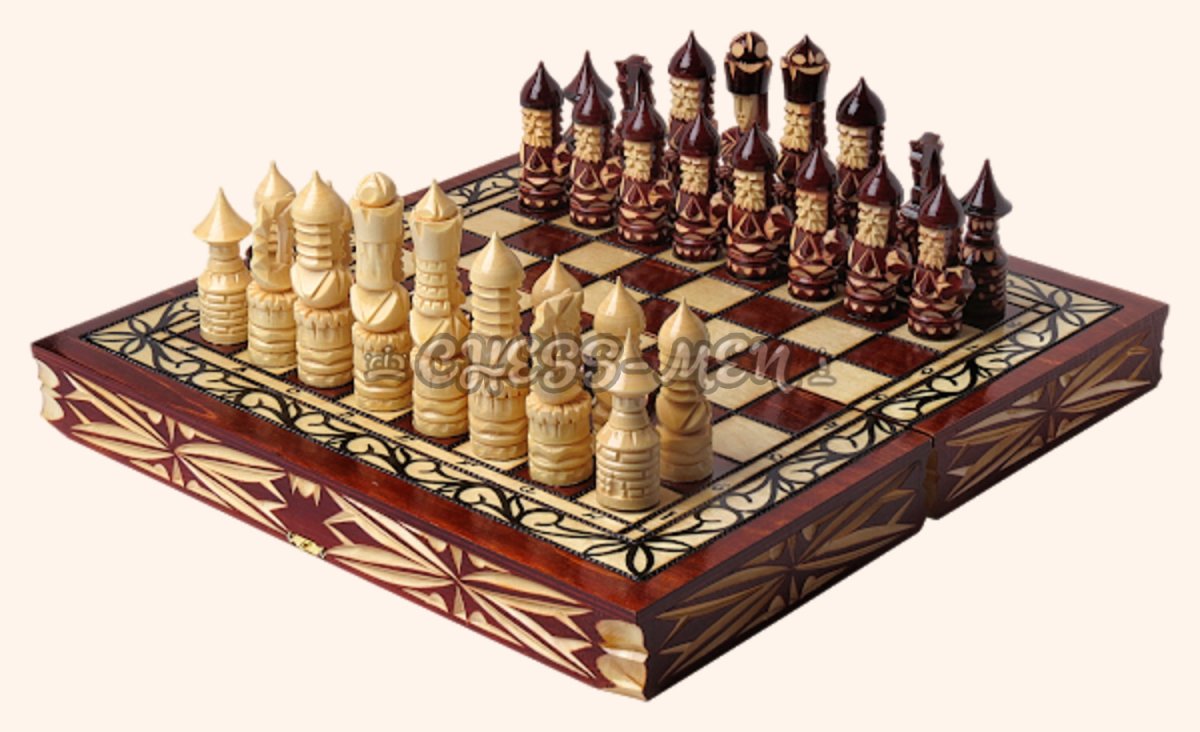 Резные шахматы Пантеон