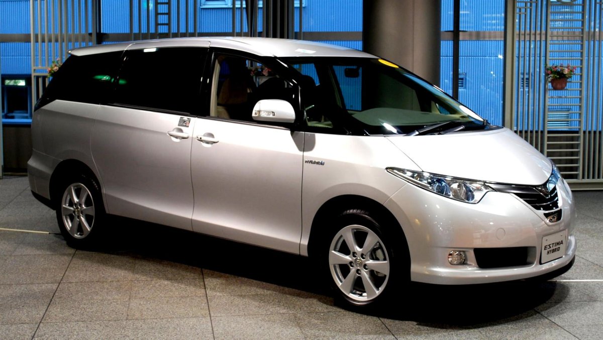 Toyota Estima Hybrid