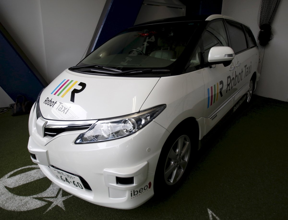 Taxi Toyota Estima