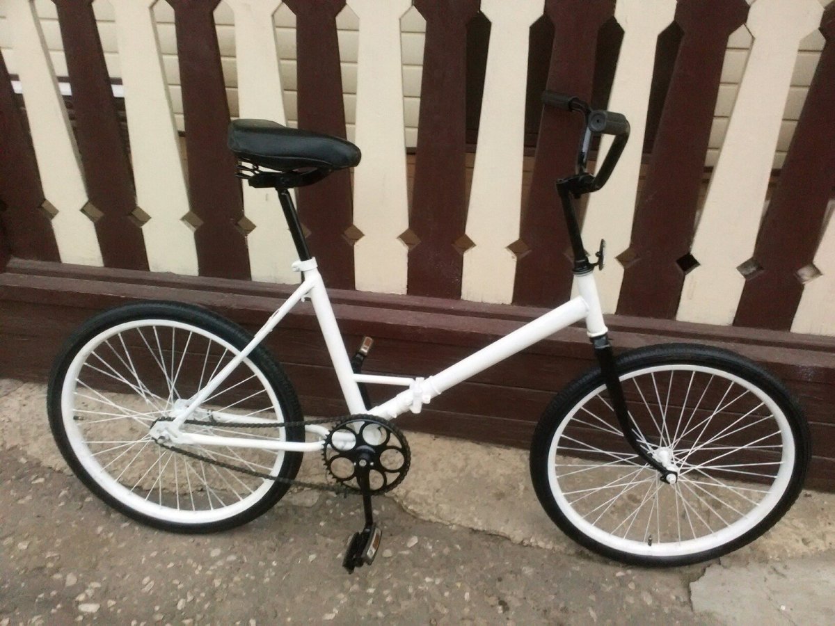 Реставрация велосипеда салют белый корпус