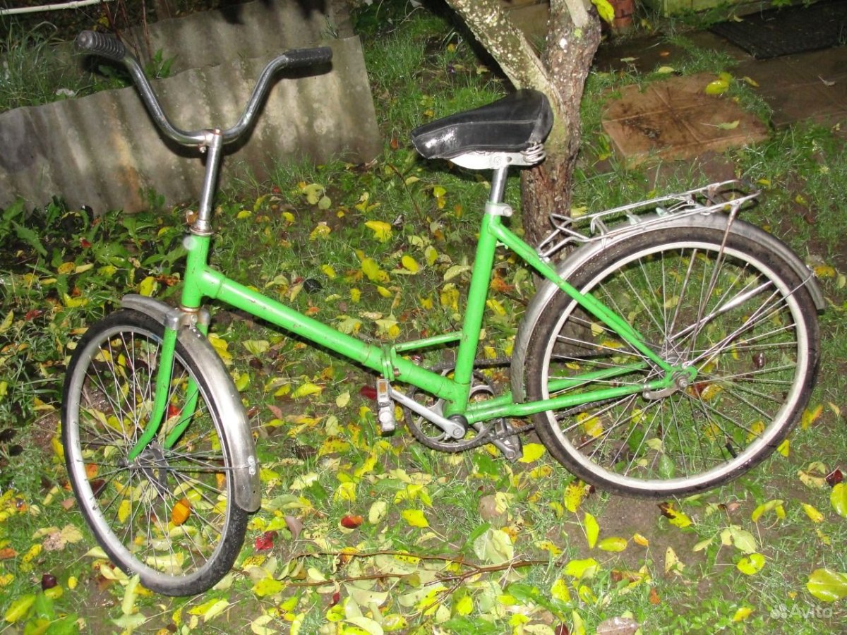 Советский велосипед салют желтый