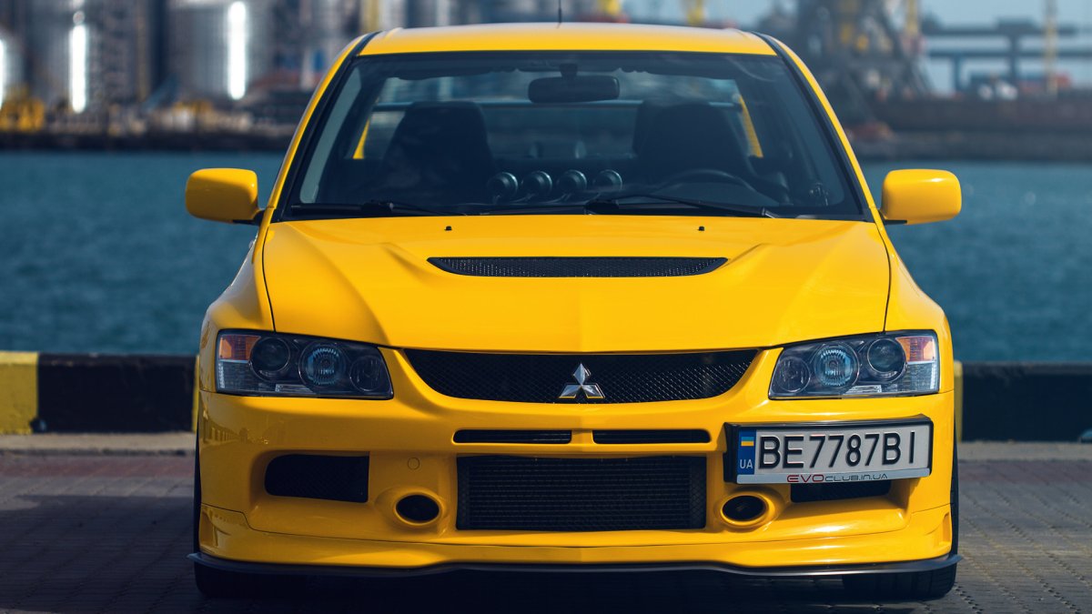 Mitsubishi Lancer Evolution IX