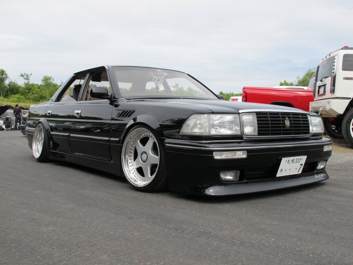 Toyota Crown s131