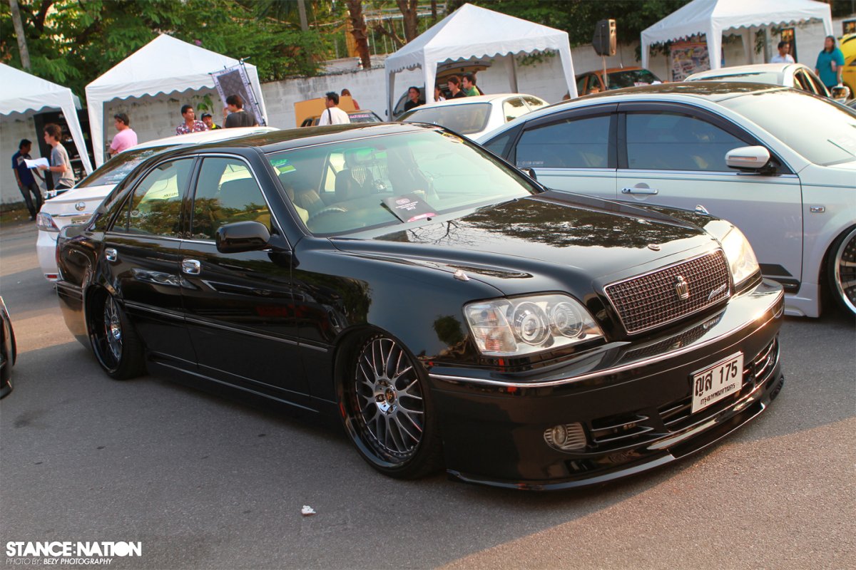Toyota Crown s170 Bippu